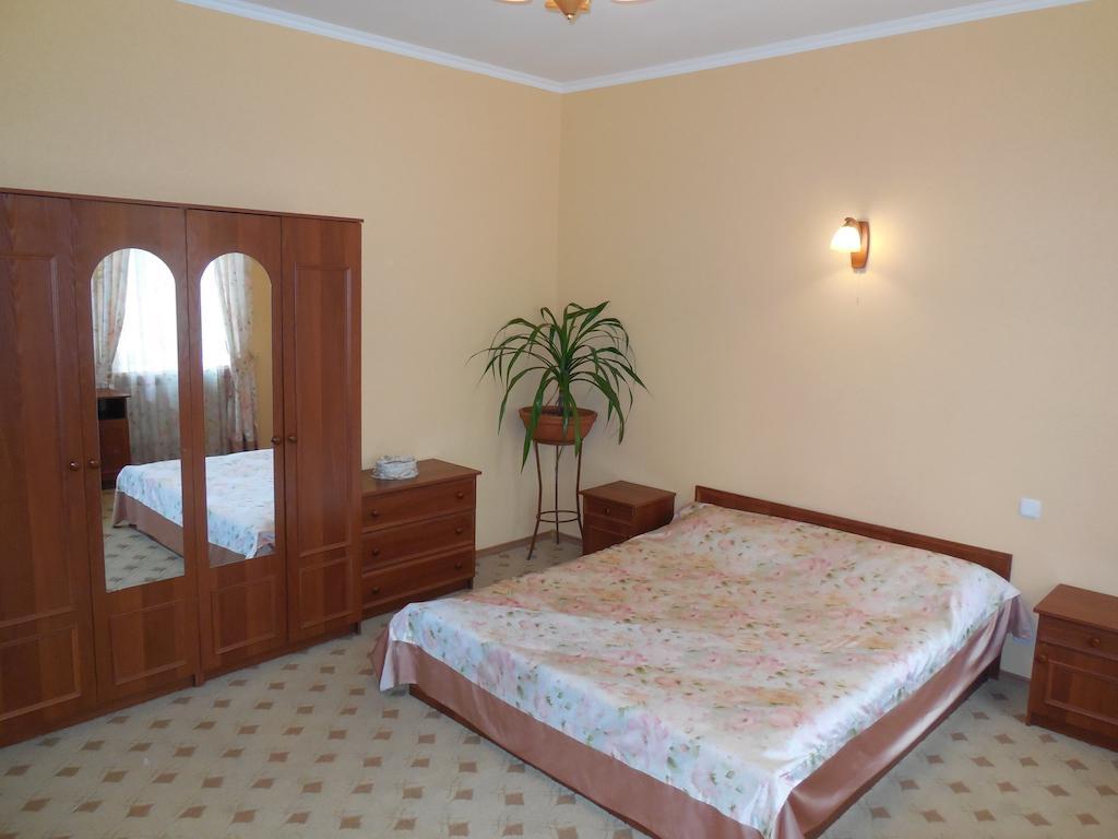 Ekaterininskaya Apartments أوديسا الغرفة الصورة