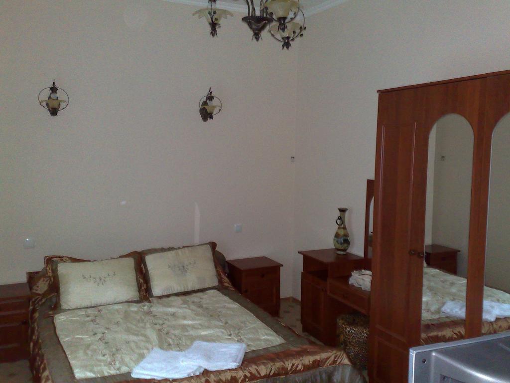 Ekaterininskaya Apartments أوديسا الغرفة الصورة